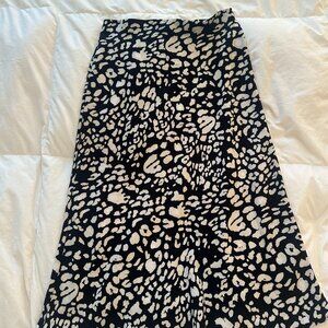 Rachel Zoe Size 6 Black And White Long Skirt